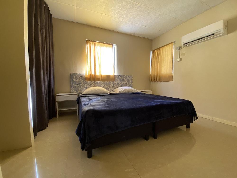 Aruba Blue Village Hotel And Apartments Palm Beach Bagian luar foto