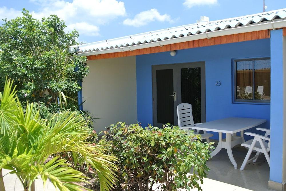 Aruba Blue Village Hotel And Apartments Palm Beach Bagian luar foto
