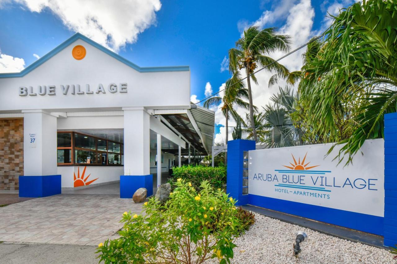 Aruba Blue Village Hotel And Apartments Palm Beach Bagian luar foto