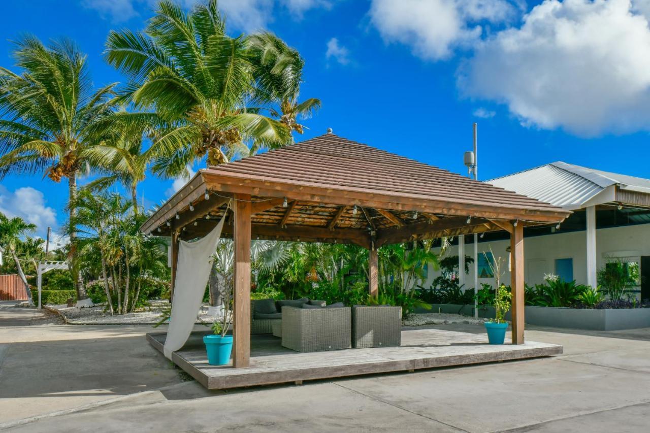 Aruba Blue Village Hotel And Apartments Palm Beach Bagian luar foto