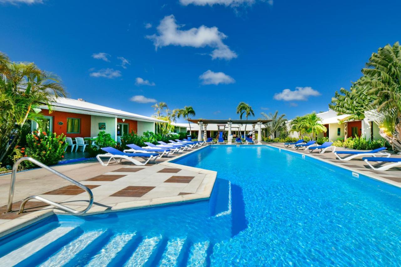Aruba Blue Village Hotel And Apartments Palm Beach Bagian luar foto