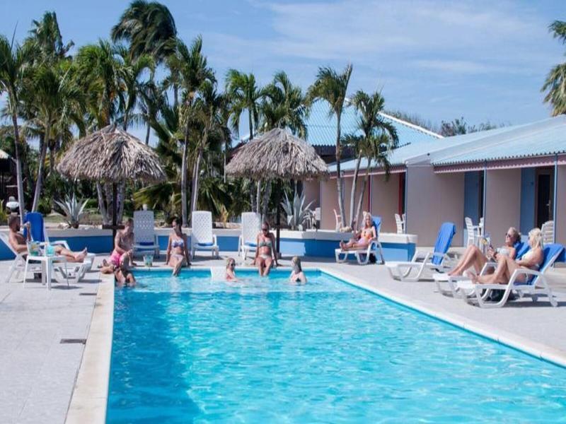 Aruba Blue Village Hotel And Apartments Palm Beach Bagian luar foto